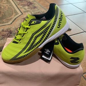 Umbro Sala Z Liga Indoor Soccer (Made in Brazil)